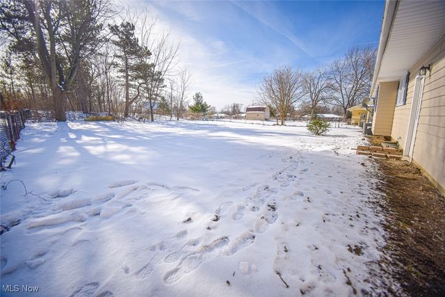 1283 Manitoulin Pike, Brunswick, OH 44212