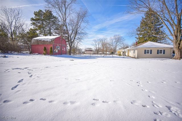 1283 Manitoulin Pike, Brunswick, OH 44212