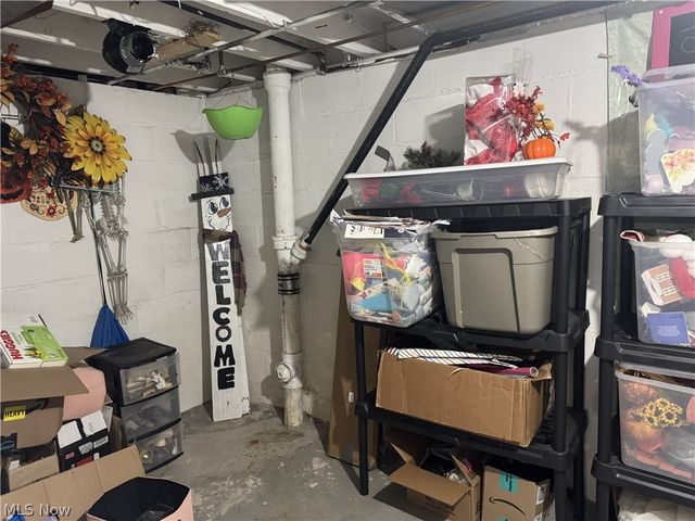 250 29th Street NW, Barberton, OH 44203