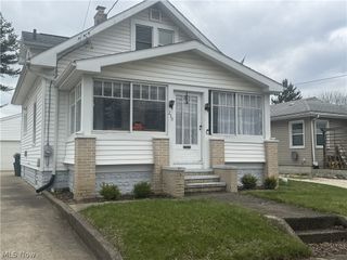 250 29th Street NW, Barberton, OH 44203