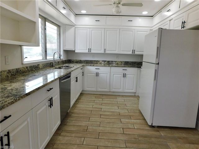 287 Poe AVE, North Fort Myers, FL 33917