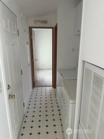 802 S Forrest Street #1, Westport, WA 98595