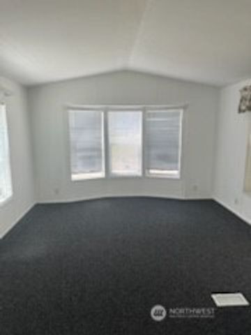802 S Forrest Street #1, Westport, WA 98595