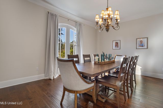 6305 Silverleaf Drive, Ocean Springs, MS 39564