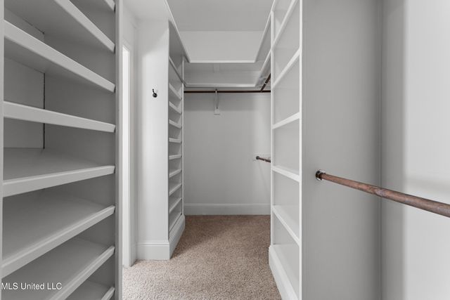 6305 Silverleaf Drive, Ocean Springs, MS 39564