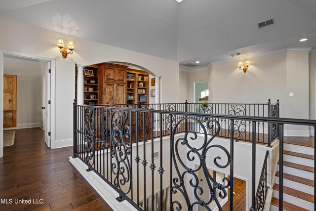 6305 Silverleaf Drive, Ocean Springs, MS 39564