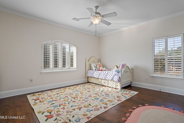 6305 Silverleaf Drive, Ocean Springs, MS 39564