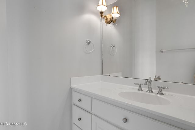 6305 Silverleaf Drive, Ocean Springs, MS 39564