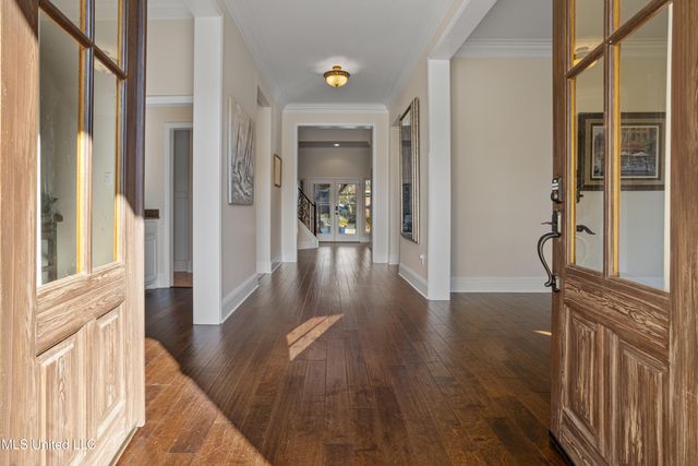 6305 Silverleaf Drive, Ocean Springs, MS 39564