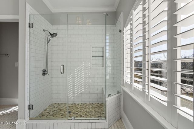 6305 Silverleaf Drive, Ocean Springs, MS 39564