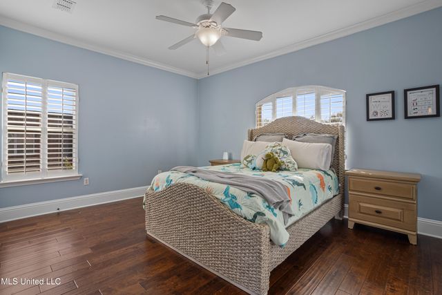 6305 Silverleaf Drive, Ocean Springs, MS 39564