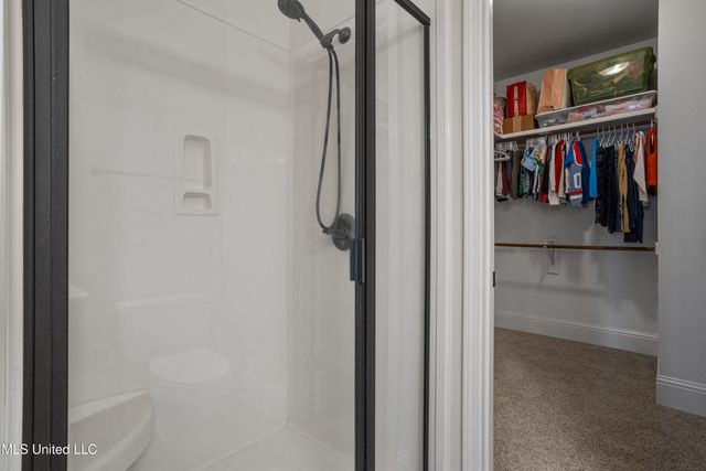 6305 Silverleaf Drive, Ocean Springs, MS 39564