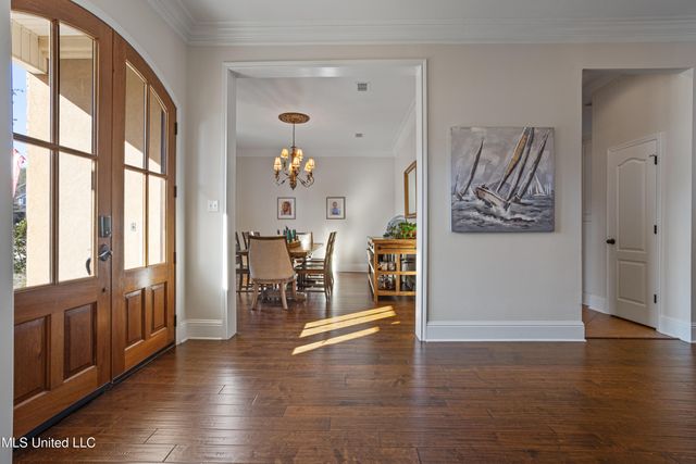 6305 Silverleaf Drive, Ocean Springs, MS 39564