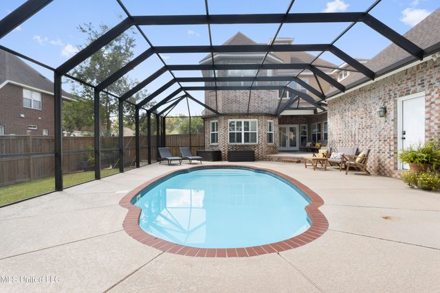 6305 Silverleaf Drive, Ocean Springs, MS 39564