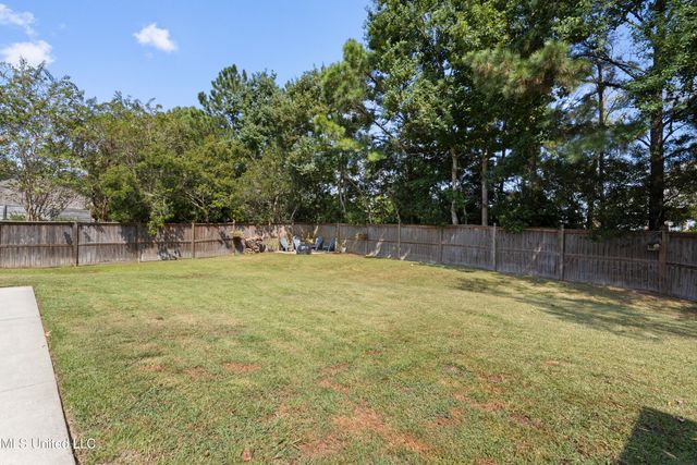 6305 Silverleaf Drive, Ocean Springs, MS 39564