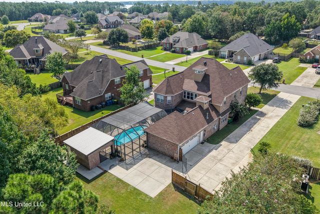 6305 Silverleaf Drive, Ocean Springs, MS 39564