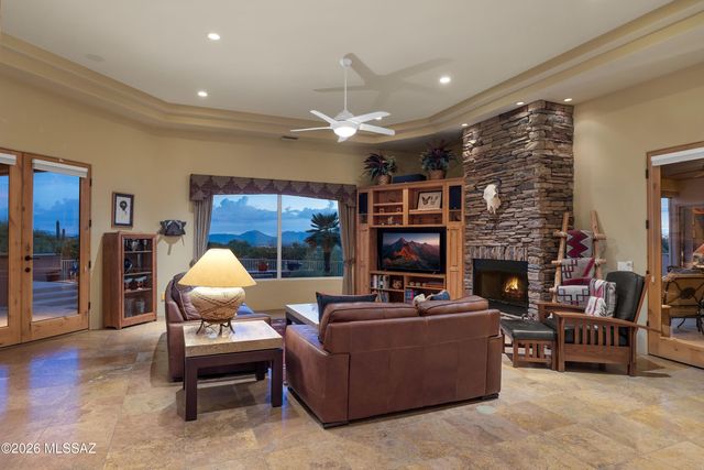 3288 E Camino Juan Paisano, Tucson, AZ 85718