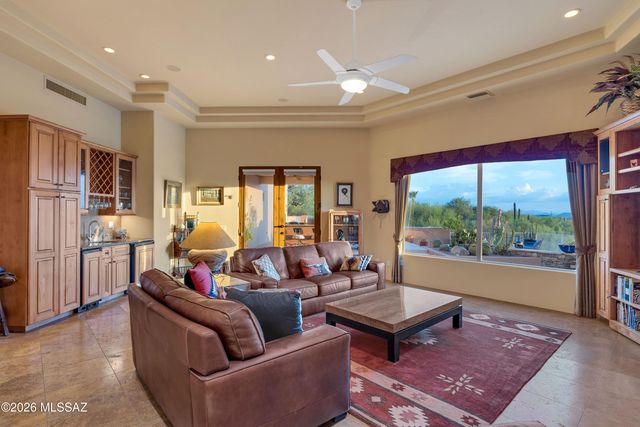 3288 E Camino Juan Paisano, Tucson, AZ 85718