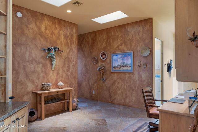 3288 E Camino Juan Paisano, Tucson, AZ 85718
