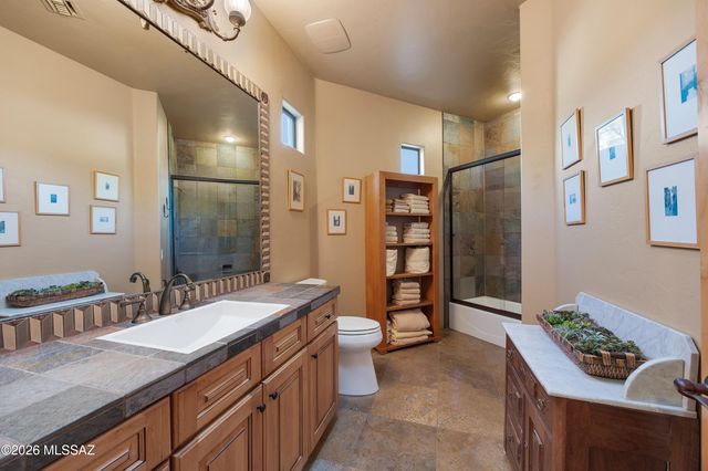 3288 E Camino Juan Paisano, Tucson, AZ 85718