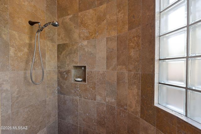 3288 E Camino Juan Paisano, Tucson, AZ 85718