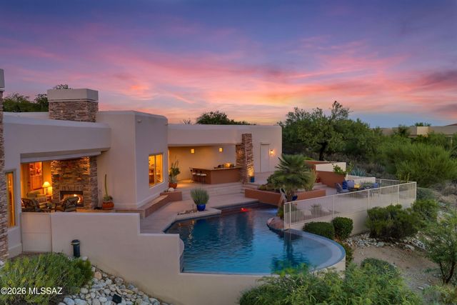 3288 E Camino Juan Paisano, Tucson, AZ 85718