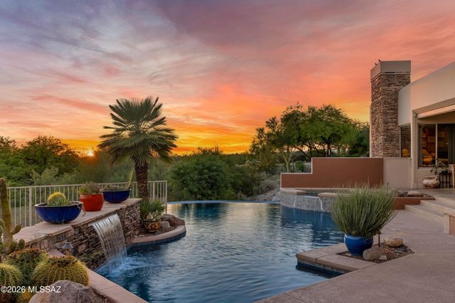 3288 E Camino Juan Paisano, Tucson, AZ 85718