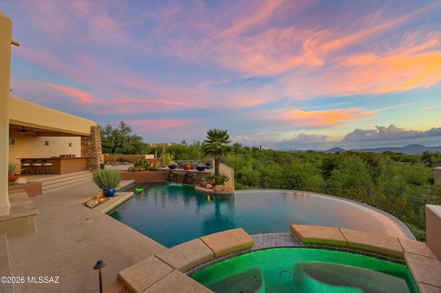 3288 E Camino Juan Paisano, Tucson, AZ 85718