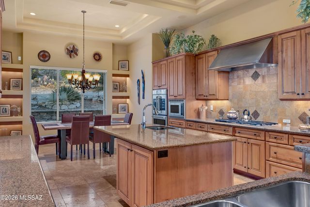 3288 E Camino Juan Paisano, Tucson, AZ 85718