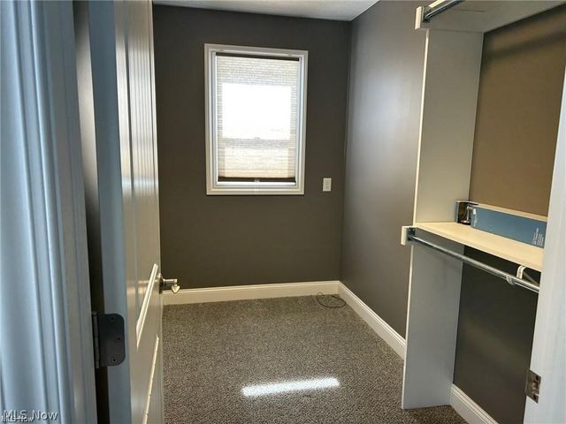 937 Crockett Circle, Canal Fulton, OH 44614