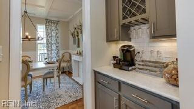 158 Long Cove DR, Suffolk, VA 23435