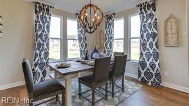 158 Long Cove DR, Suffolk, VA 23435