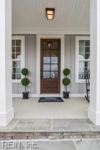 158 Long Cove DR, Suffolk, VA 23435