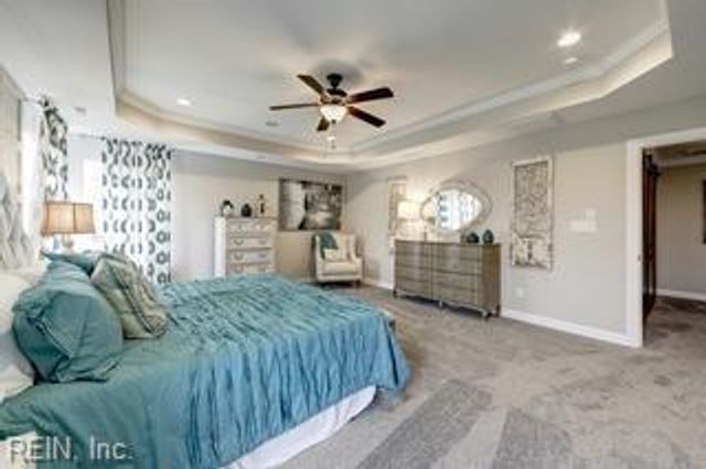 158 Long Cove DR, Suffolk, VA 23435