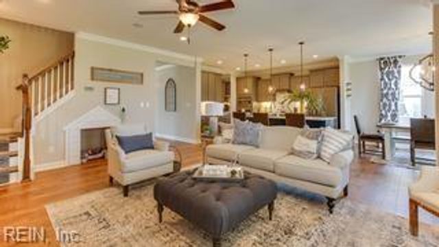 158 Long Cove DR, Suffolk, VA 23435