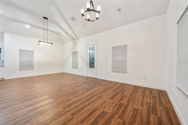 2330 W SAINT LOUIS STREET, Tampa, FL 33607