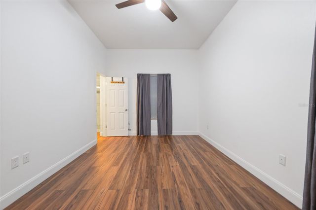 2330 W SAINT LOUIS STREET, Tampa, FL 33607