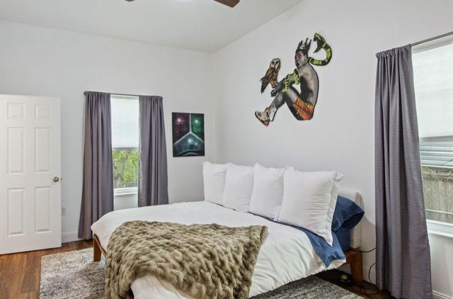 2330 W SAINT LOUIS STREET, Tampa, FL 33607