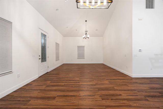 2330 W SAINT LOUIS STREET, Tampa, FL 33607