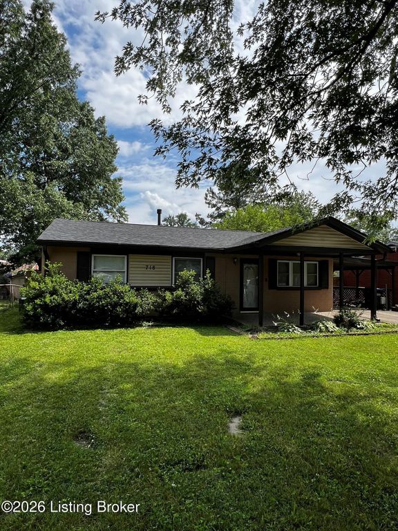 718 Glengarry Dr, Fairdale, KY 40118