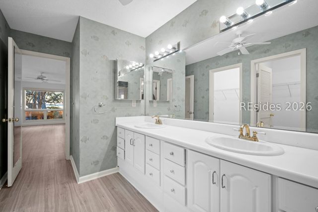 71 Skull Creek Dr Apt B103, Hilton Head Island, SC 29926