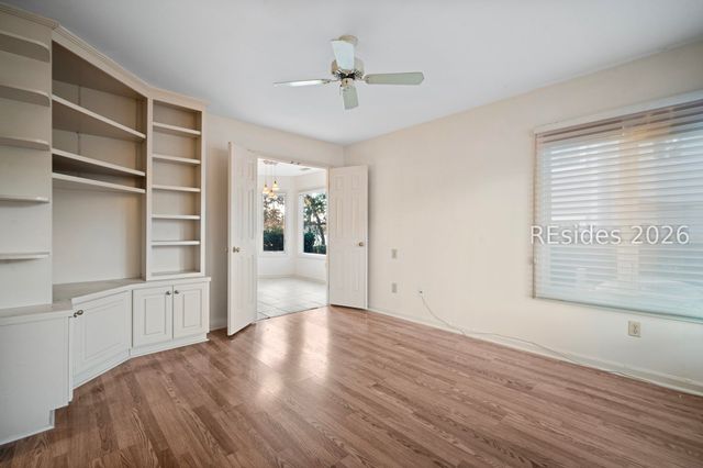 71 Skull Creek Dr Apt B103, Hilton Head Island, SC 29926