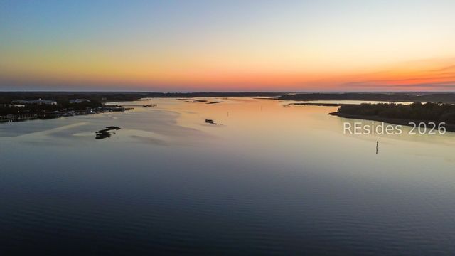 71 Skull Creek Dr Apt B103, Hilton Head Island, SC 29926