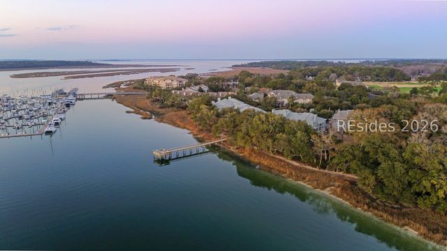 71 Skull Creek Dr Apt B103, Hilton Head Island, SC 29926
