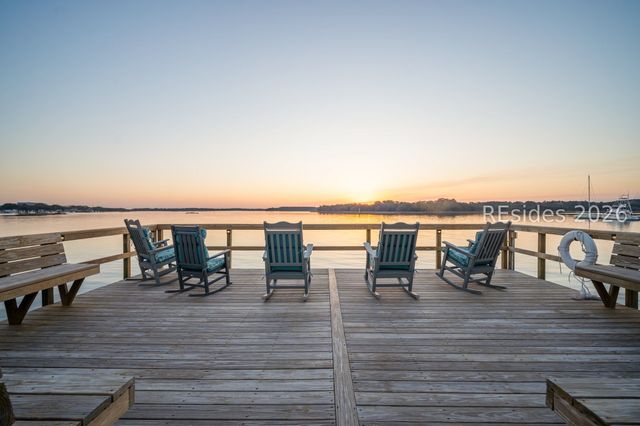 71 Skull Creek Dr Apt B103, Hilton Head Island, SC 29926