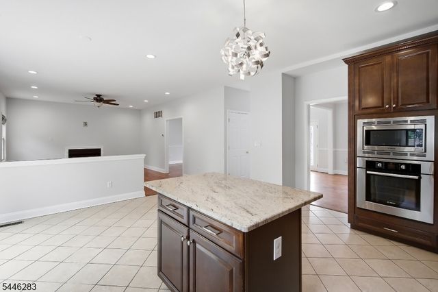 9 Trista Way, South Plainfield Boro, NJ 07080