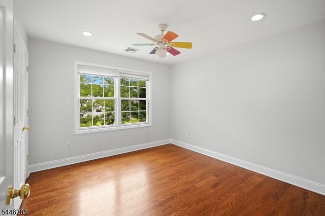 9 Trista Way, South Plainfield Boro, NJ 07080