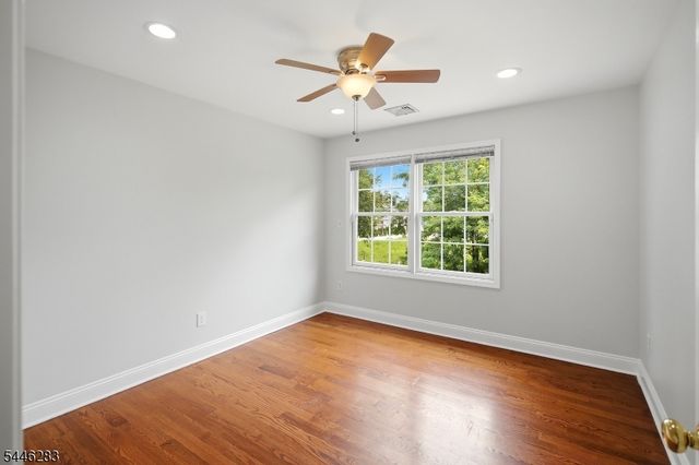 9 Trista Way, South Plainfield Boro, NJ 07080