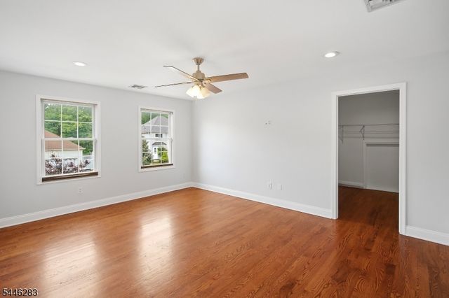 9 Trista Way, South Plainfield Boro, NJ 07080