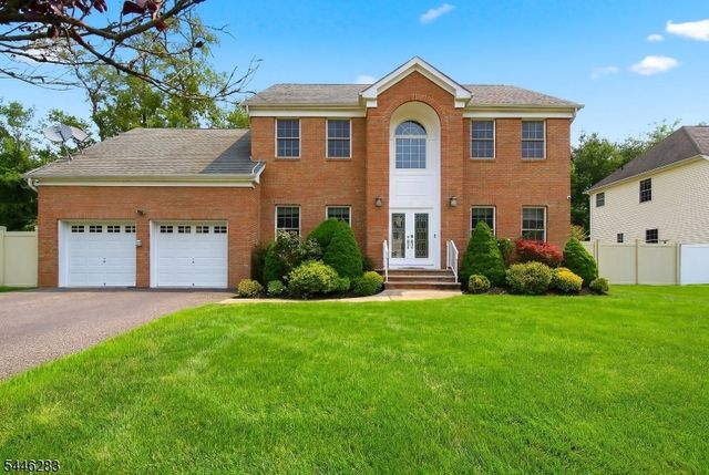 9 Trista Way, South Plainfield Boro, NJ 07080